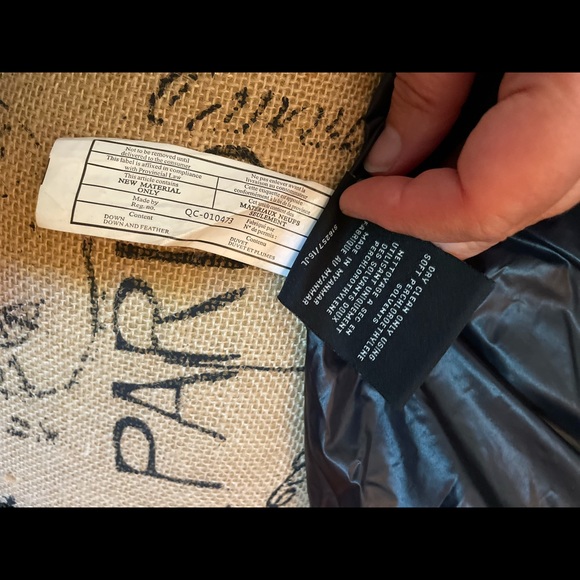 S13 down jacket. Size small. Perfect condition - Picture 7 of 8